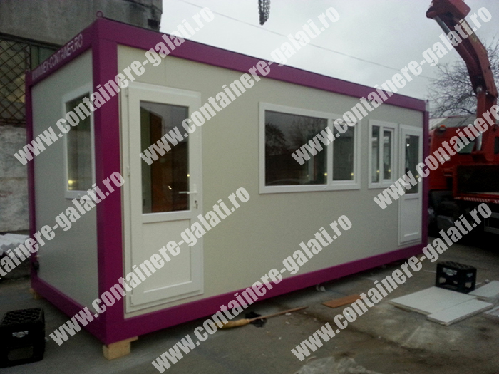 case container pret Salaj